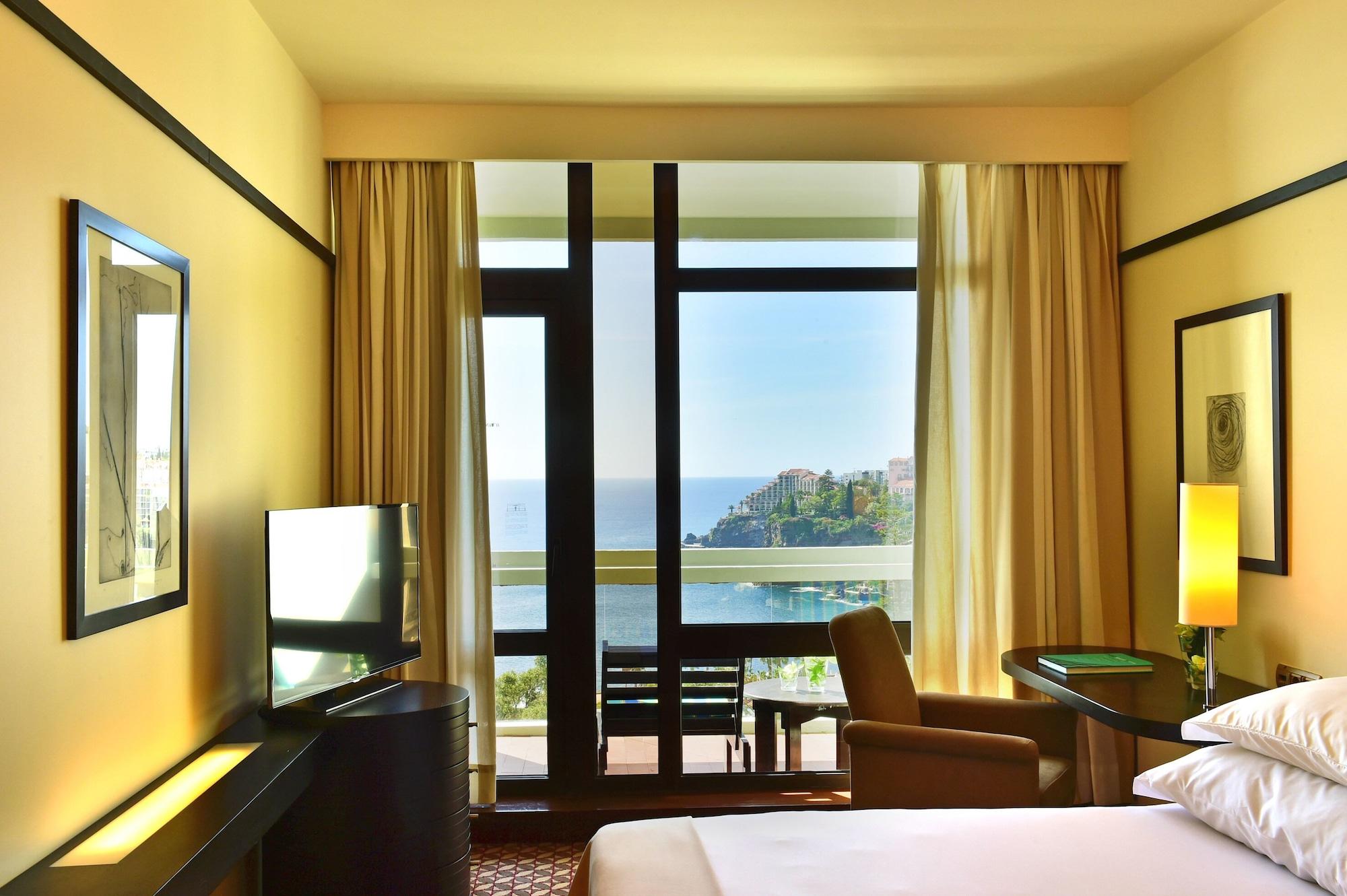 Pestana Casino Park Hotel & Casino Funchal  Zewnętrze zdjęcie A room at the hotel
